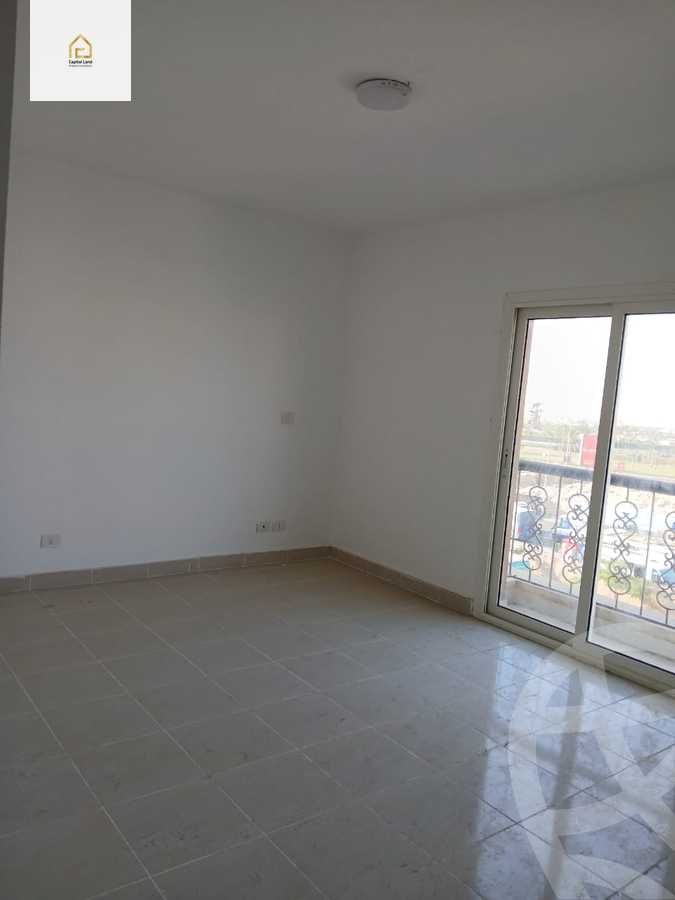 https://aqarmap.com.eg/en/listing/5810167-for-sale-cairo-new-cairo-lrhb-city-mtdd-lrhb-phase-7