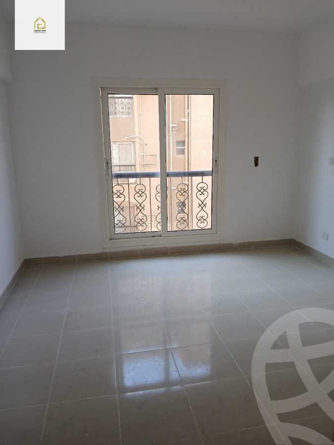 https://aqarmap.com.eg/en/listing/5810167-for-sale-cairo-new-cairo-lrhb-city-mtdd-lrhb-phase-7