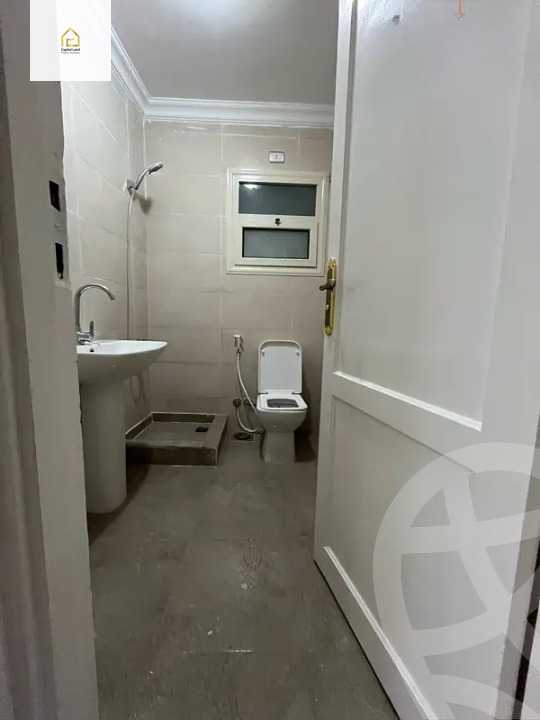 https://aqarmap.com.eg/en/listing/5825615-for-sale-cairo-new-cairo-lrhb-city-phase-2-amr-ibn-el-aas-st