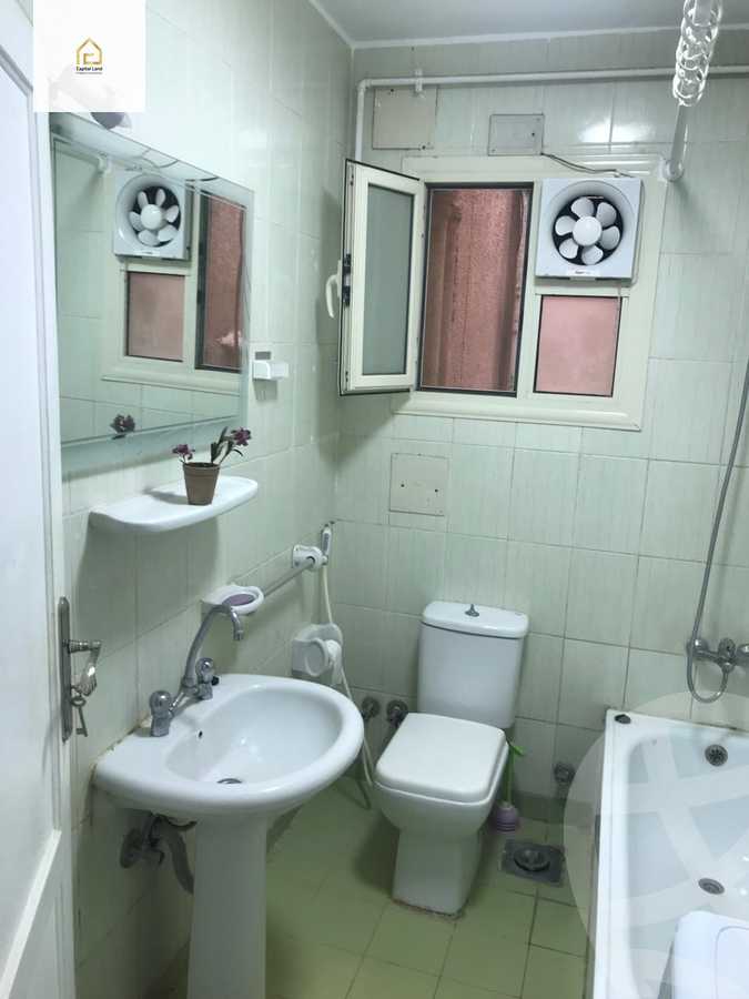https://aqarmap.com.eg/en/listing/5826016-for-sale-cairo-new-cairo-lrhb-city-phase-2-amr-ibn-el-aas-st