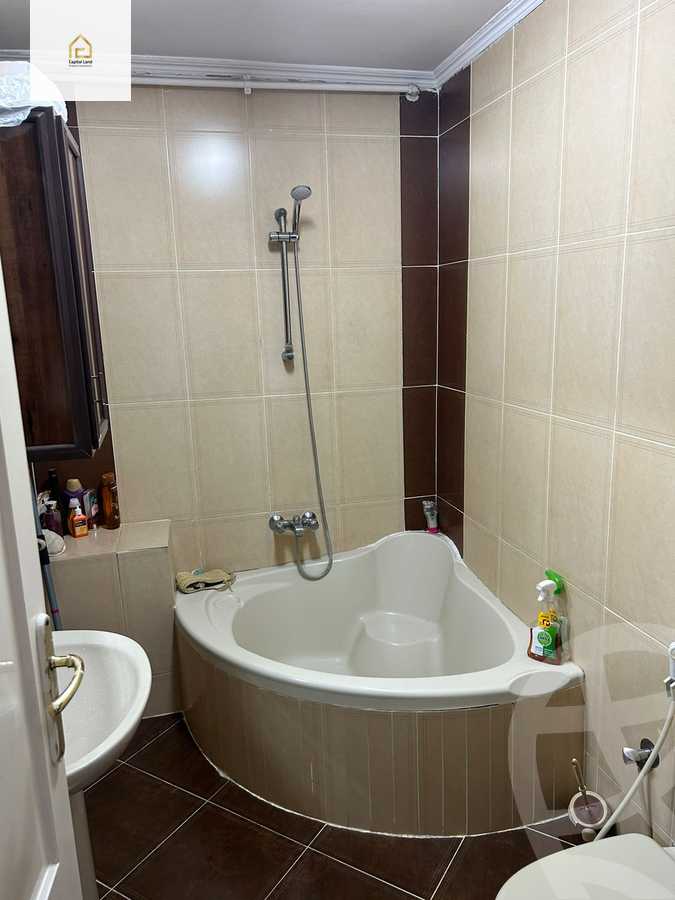 https://aqarmap.com.eg/en/listing/5826450-for-sale-cairo-new-cairo-lrhb-city-phase-2-amr-ibn-el-aas-st