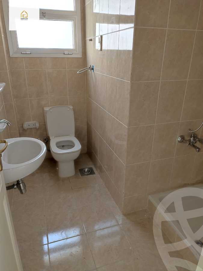 https://aqarmap.com.eg/ar/listing/5835019-for-sale-cairo-new-cairo-madinaty-eleventh-zone-buildings-group-112