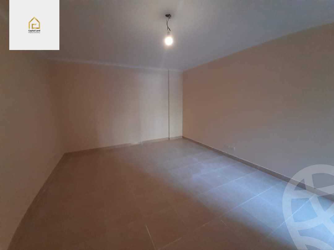 https://aqarmap.com.eg/en/listing/5835104-for-rent-cairo-new-cairo-lrhb-city-mtdd-lrhb-phase-8