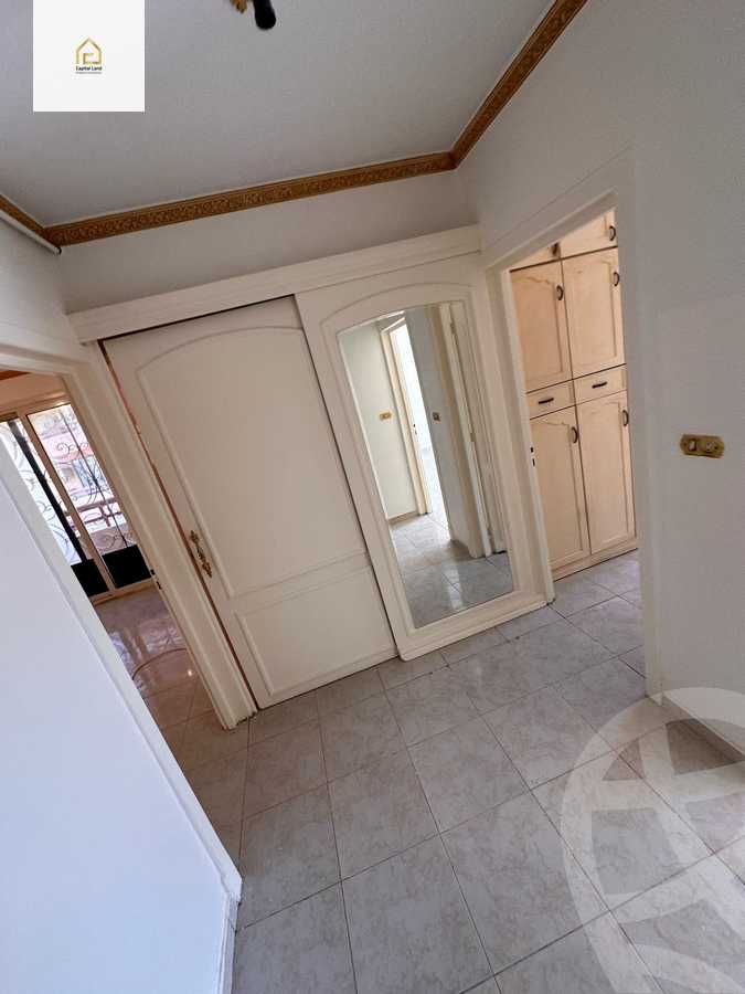 https://aqarmap.com.eg/en/listing/5835372-for-rent-cairo-new-cairo-lrhb-city-phase-4-mostafa-el-nahaas-st