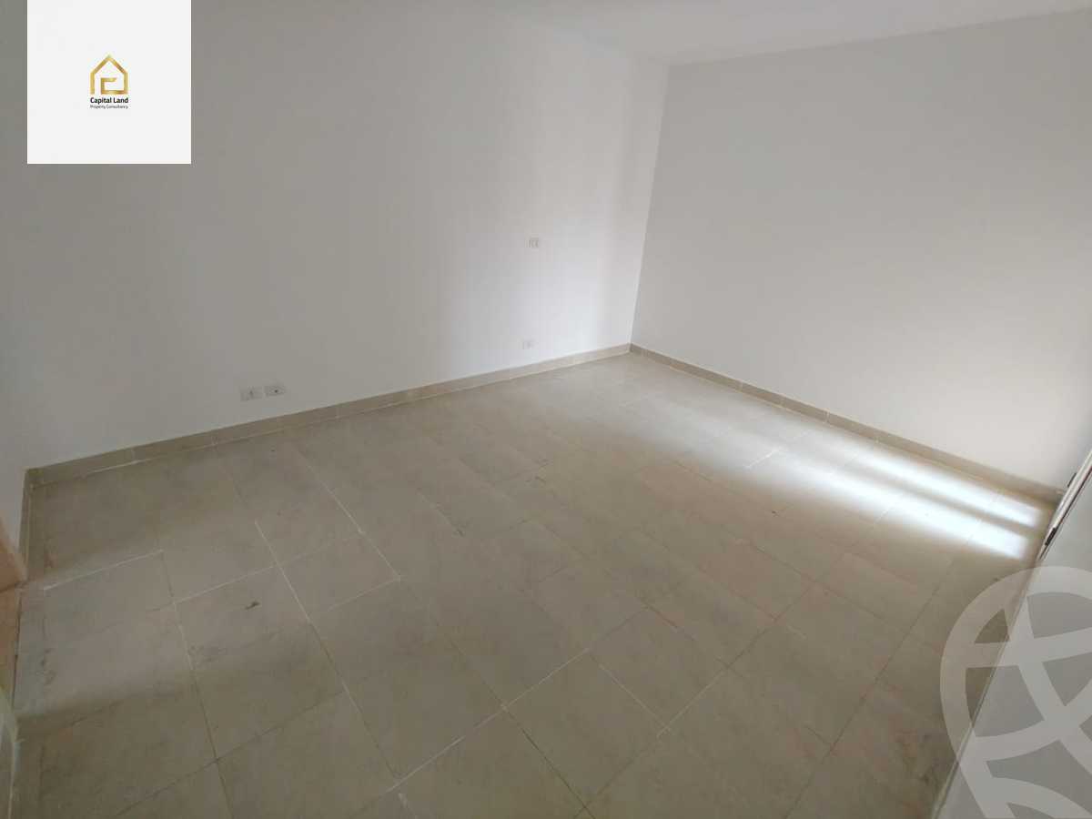 https://aqarmap.com.eg/en/listing/5838309-for-sale-cairo-new-cairo-lrhb-city-mtdd-lrhb-phase-7