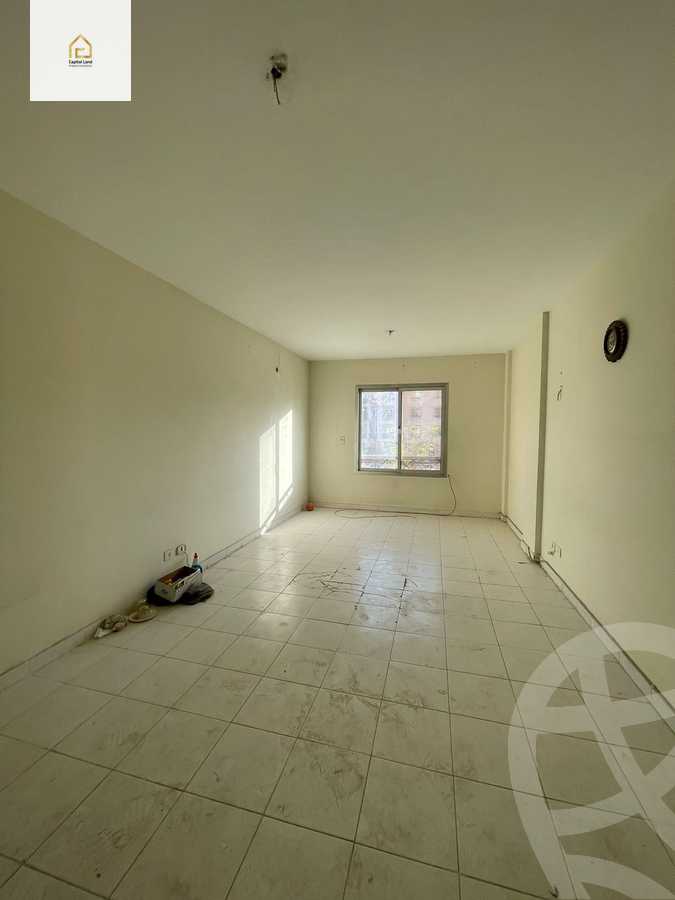 https://aqarmap.com.eg/en/listing/5838869-for-rent-cairo-new-cairo-lrhb-city-phase-2-amr-ibn-el-aas-st