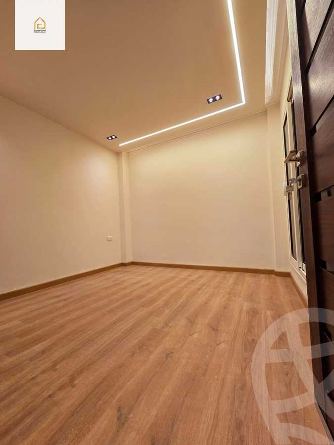 https://aqarmap.com.eg/ar/listing/5839236-for-sale-cairo-new-cairo-madinaty-eleventh-zone-buildings-group-112
