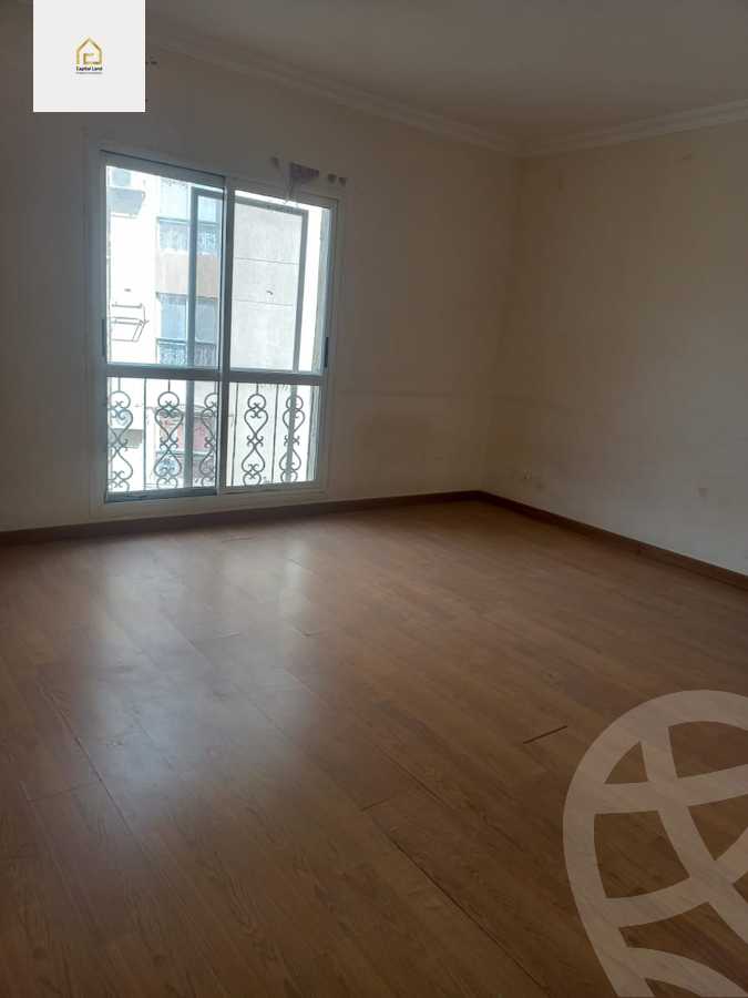 https://aqarmap.com.eg/en/listing/5839328-for-sale-cairo-new-cairo-lrhb-city-phase-8