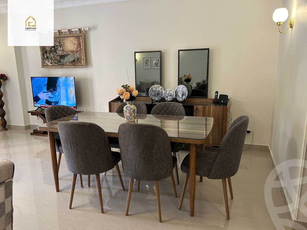 https://aqarmap.com.eg/en/listing/5842540-for-rent-cairo-new-cairo-lrhb-city-phase-5-ibn-al-nafees-st
