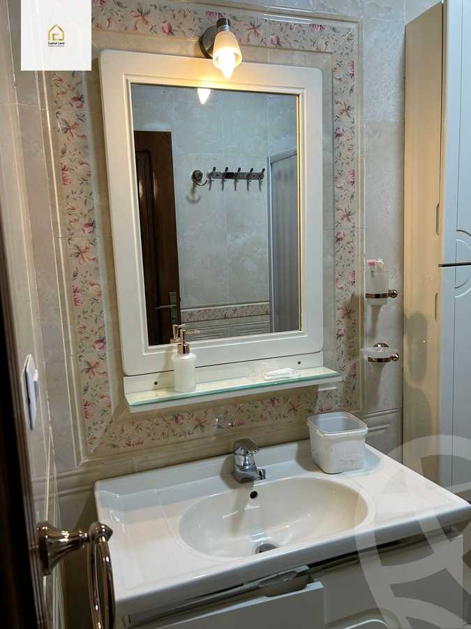 https://aqarmap.com.eg/en/listing/5842540-for-rent-cairo-new-cairo-lrhb-city-phase-5-ibn-al-nafees-st