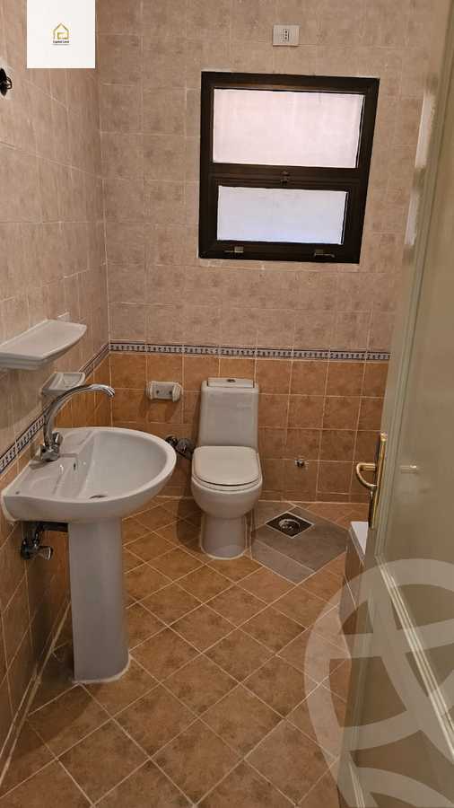 https://aqarmap.com.eg/en/listing/5848786-for-sale-cairo-new-cairo-lrhb-city-phase-5-ibn-al-nafees-st