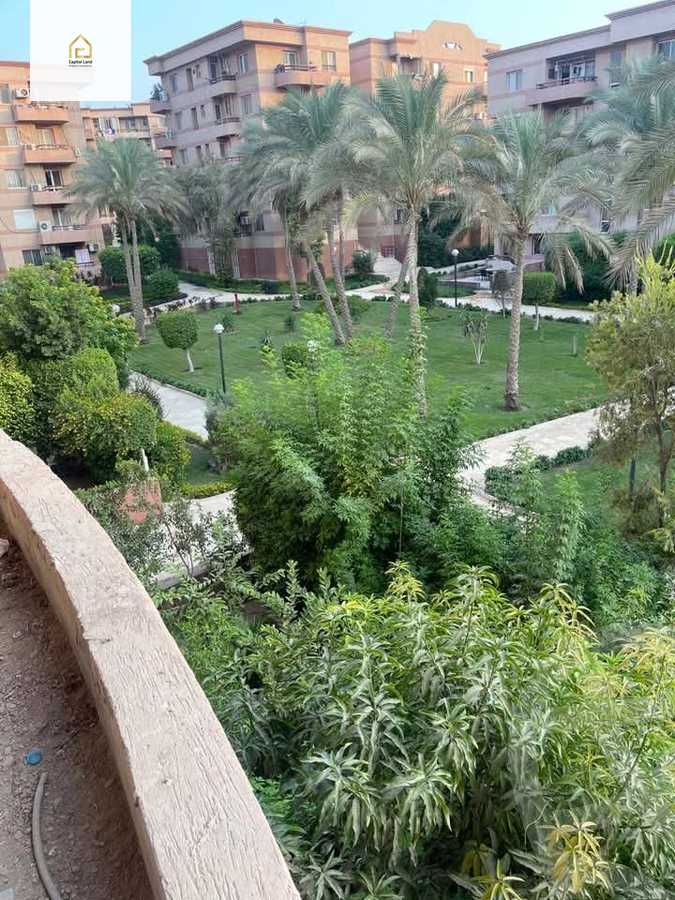 https://aqarmap.com.eg/en/listing/5856669-for-sale-cairo-new-cairo-lrhb-city-phase-4-mostafa-el-nahaas-st