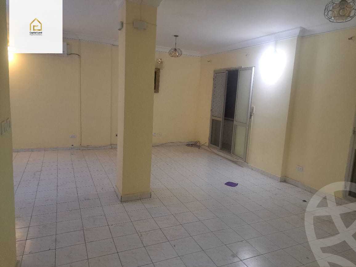 https://aqarmap.com.eg/ar/listing/5863259-for-rent-cairo-new-cairo-lrhb-city-phase-1-alabnoudi-st