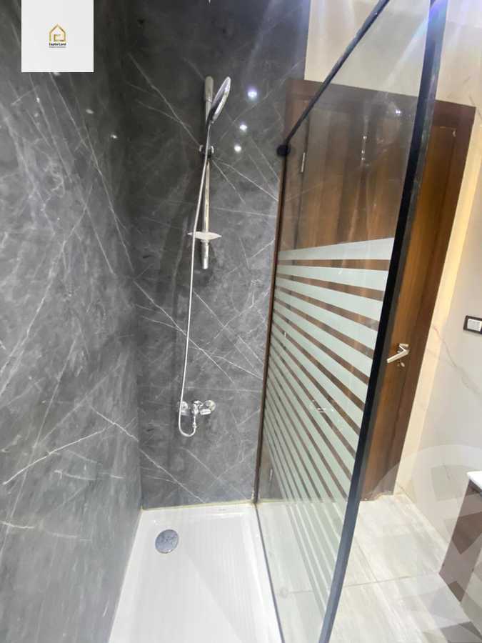 https://aqarmap.com.eg/en/listing/5863358-for-sale-cairo-new-cairo-lrhb-city-phase-4-mostafa-el-nahaas-st