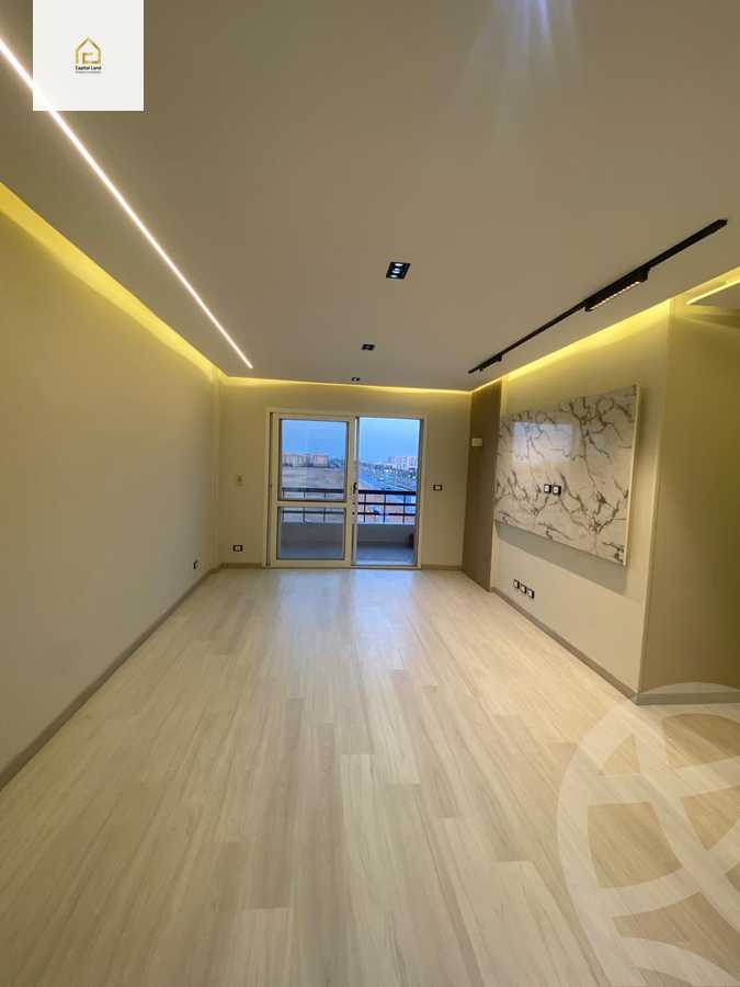 https://aqarmap.com.eg/en/listing/5863358-for-sale-cairo-new-cairo-lrhb-city-phase-4-mostafa-el-nahaas-st