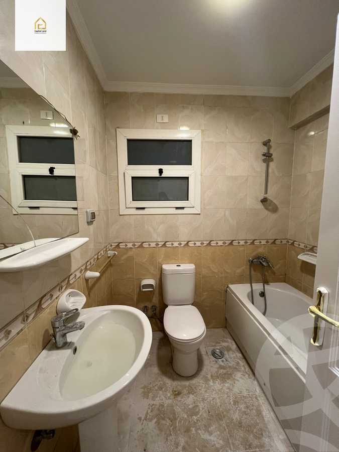 https://aqarmap.com.eg/en/listing/5863481-for-sale-cairo-new-cairo-lrhb-city-mtdd-lrhb-phase-7