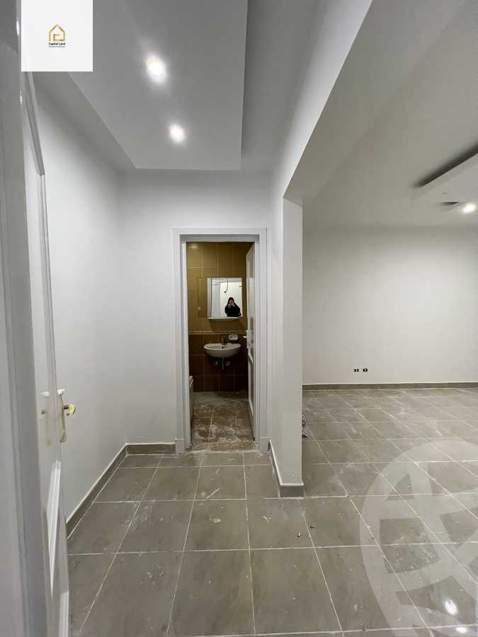 https://aqarmap.com.eg/en/listing/5863481-for-sale-cairo-new-cairo-lrhb-city-mtdd-lrhb-phase-7