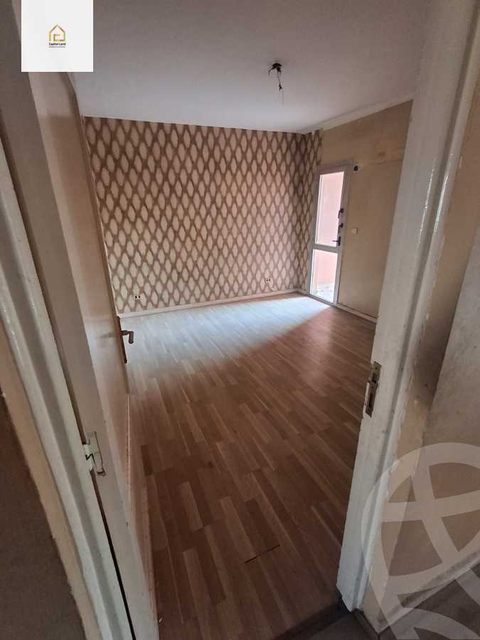 https://aqarmap.com.eg/en/listing/5864444-for-sale-cairo-new-cairo-lrhb-city-phase-5-talaat-mostafa-st