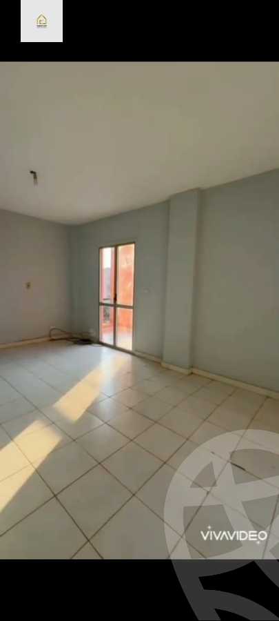 https://aqarmap.com.eg/ar/listing/5864845-for-sale-cairo-new-cairo-lrhb-city-phase-2-shr-tl-t-mstfy
