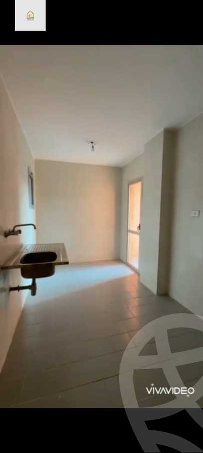 https://aqarmap.com.eg/ar/listing/5864845-for-sale-cairo-new-cairo-lrhb-city-phase-2-shr-tl-t-mstfy