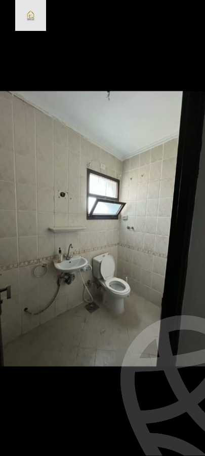 https://aqarmap.com.eg/en/listing/5864951-for-sale-cairo-new-cairo-lrhb-city-phase-5-ibn-al-nafees-st