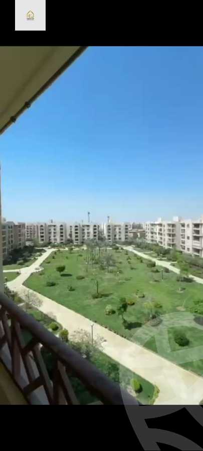 https://aqarmap.com.eg/en/listing/5864951-for-sale-cairo-new-cairo-lrhb-city-phase-5-ibn-al-nafees-st