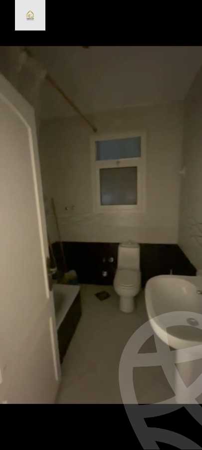 https://aqarmap.com.eg/en/listing/5867232-for-rent-cairo-new-cairo-lrhb-city-phase-4-mostafa-el-nahaas-st