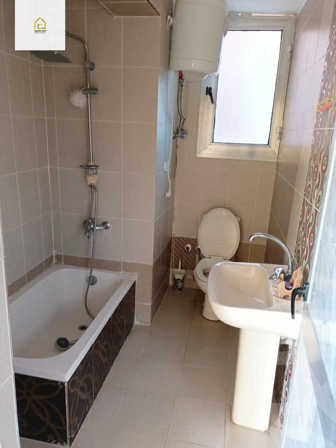 https://aqarmap.com.eg/en/listing/5868322-for-sale-cairo-new-cairo-lrhb-city-phase-1-ahmed-rami-st