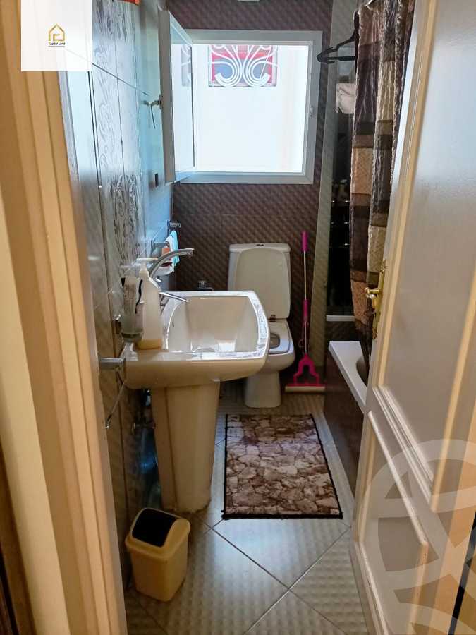 https://aqarmap.com.eg/en/listing/5868322-for-sale-cairo-new-cairo-lrhb-city-phase-1-ahmed-rami-st