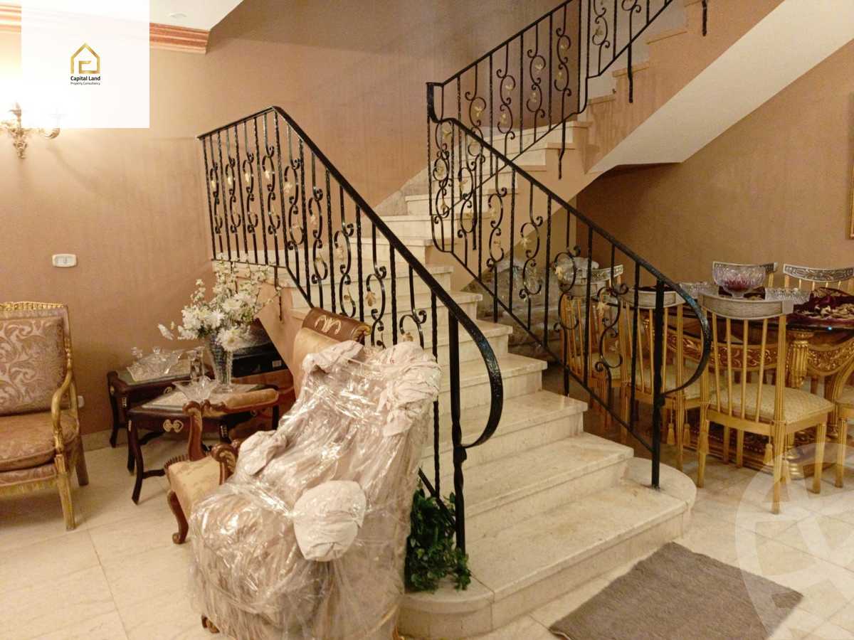 https://aqarmap.com.eg/en/listing/5868322-for-sale-cairo-new-cairo-lrhb-city-phase-1-ahmed-rami-st