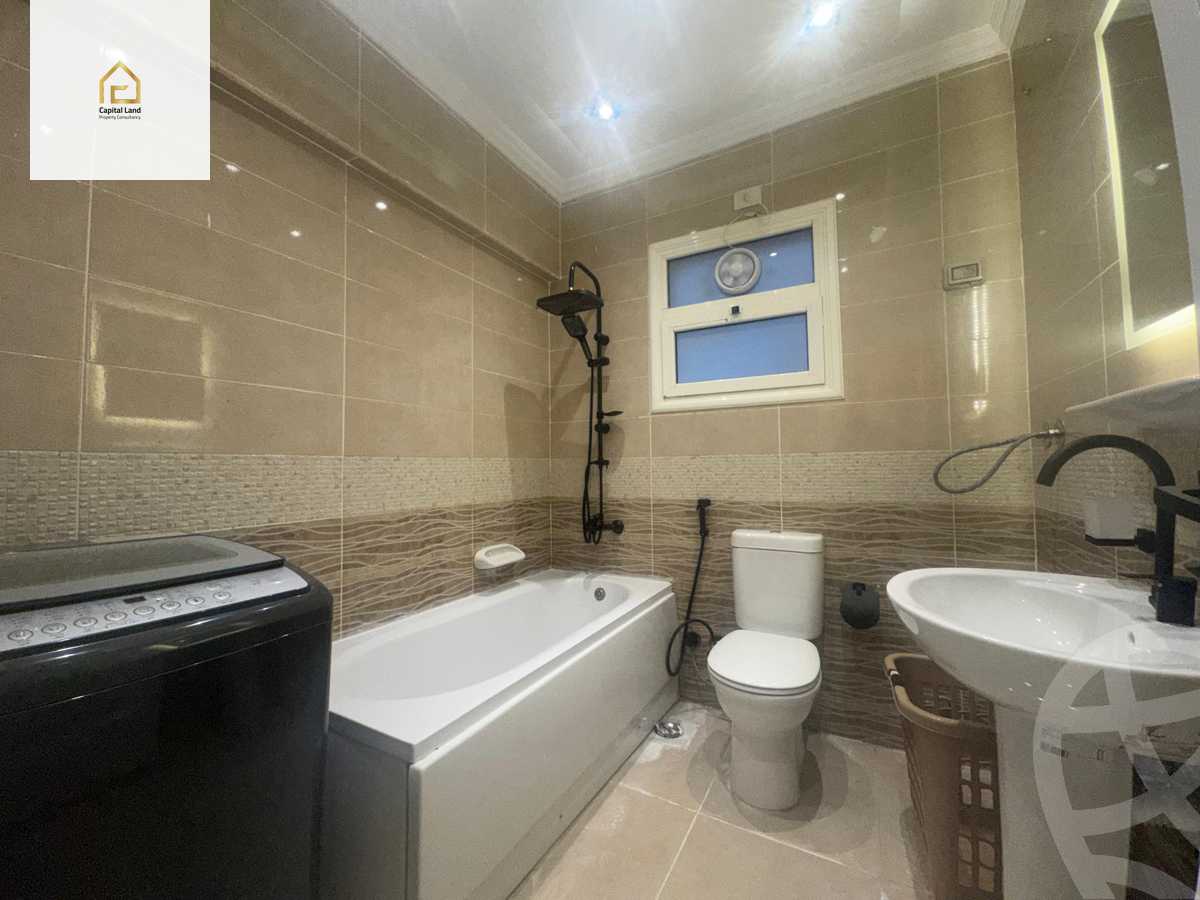 https://aqarmap.com.eg/en/listing/5870411-for-rent-cairo-new-cairo-lrhb-city-phase-7