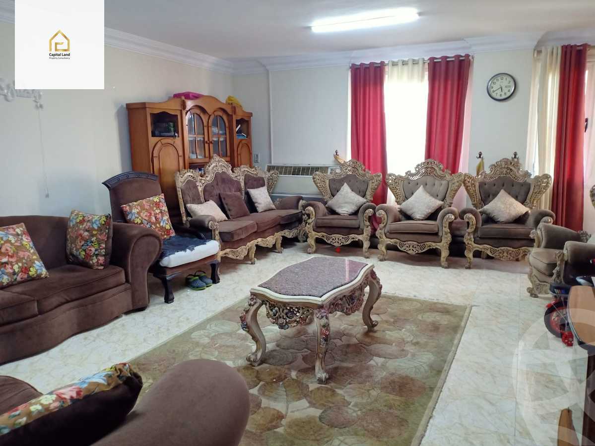 https://aqarmap.com.eg/en/listing/5872101-for-sale-cairo-new-cairo-lrhb-city-phase-4-mohammed-farid-st