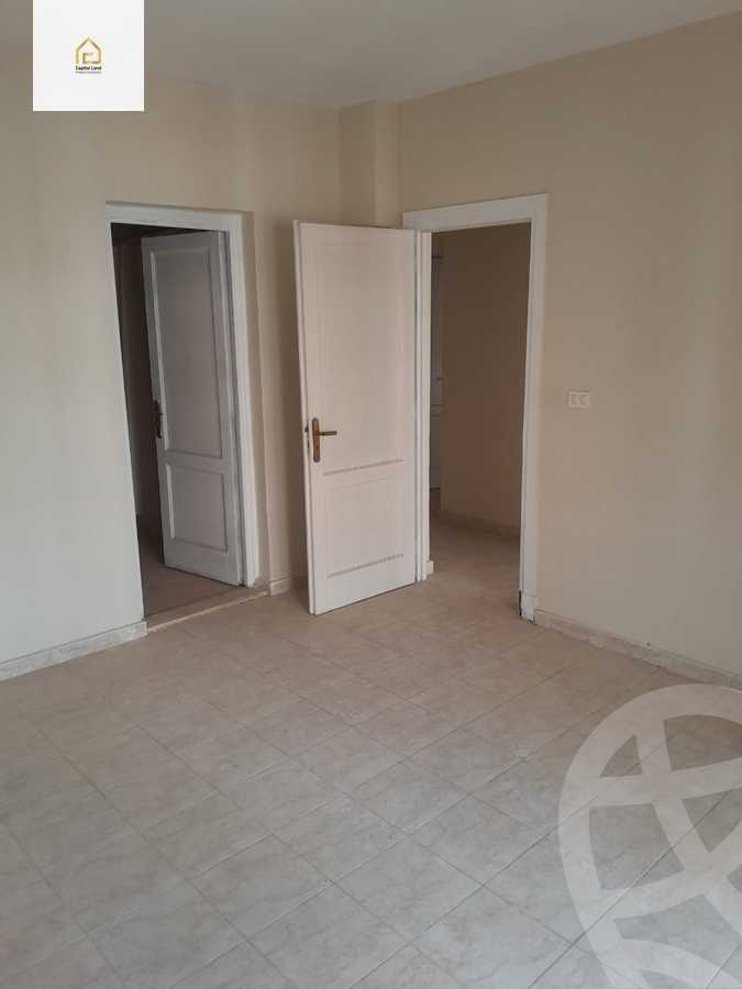 https://aqarmap.com.eg/en/listing/5872174-for-sale-cairo-new-cairo-lrhb-city-phase-5