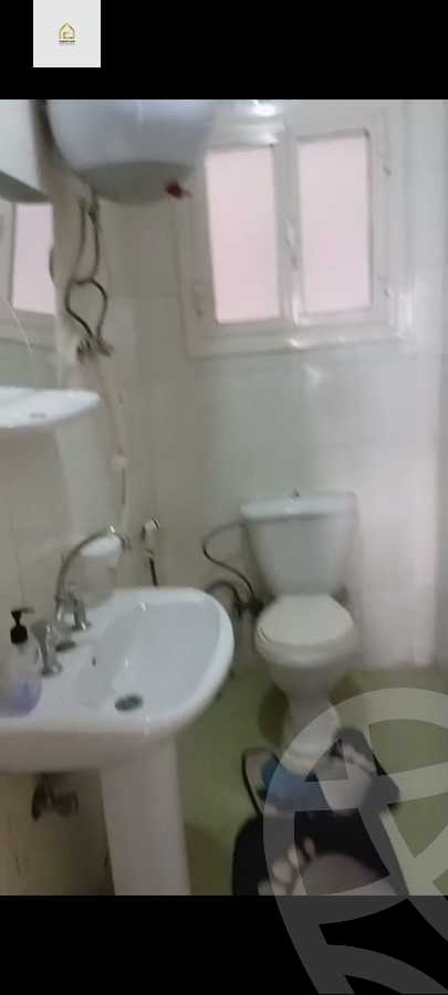 https://aqarmap.com.eg/ar/listing/5872885-for-rent-cairo-new-cairo-lrhb-city-phase-2-shr-tl-t-mstfy