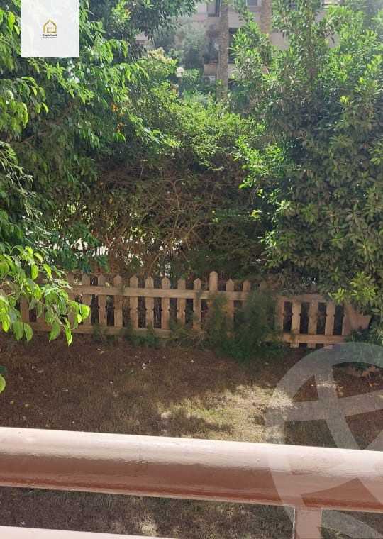 https://aqarmap.com.eg/en/listing/5873474-for-sale-cairo-new-cairo-lrhb-city-phase-4-mohammed-farid-st