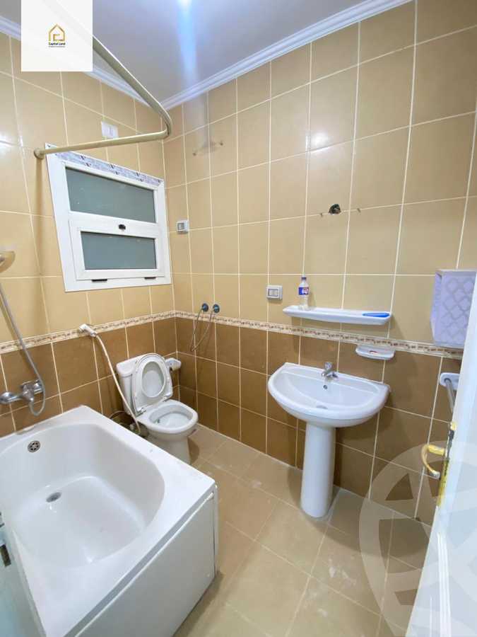 https://aqarmap.com.eg/en/listing/5879790-for-rent-cairo-new-cairo-lrhb-city-mtdd-lrhb-phase-8