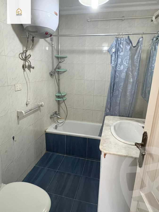 https://aqarmap.com.eg/en/listing/5880170-for-rent-cairo-new-cairo-lrhb-city-phase-1-ahmed-rami-st