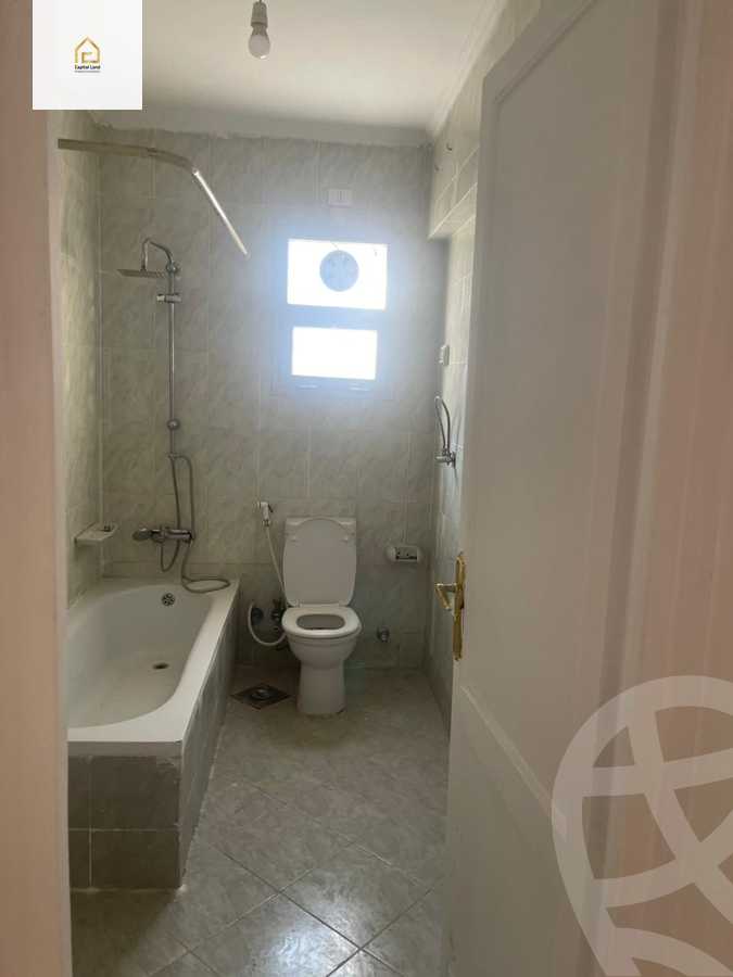 https://aqarmap.com.eg/en/listing/5882743-for-sale-cairo-new-cairo-lrhb-city-mtdd-lrhb-phase-8
