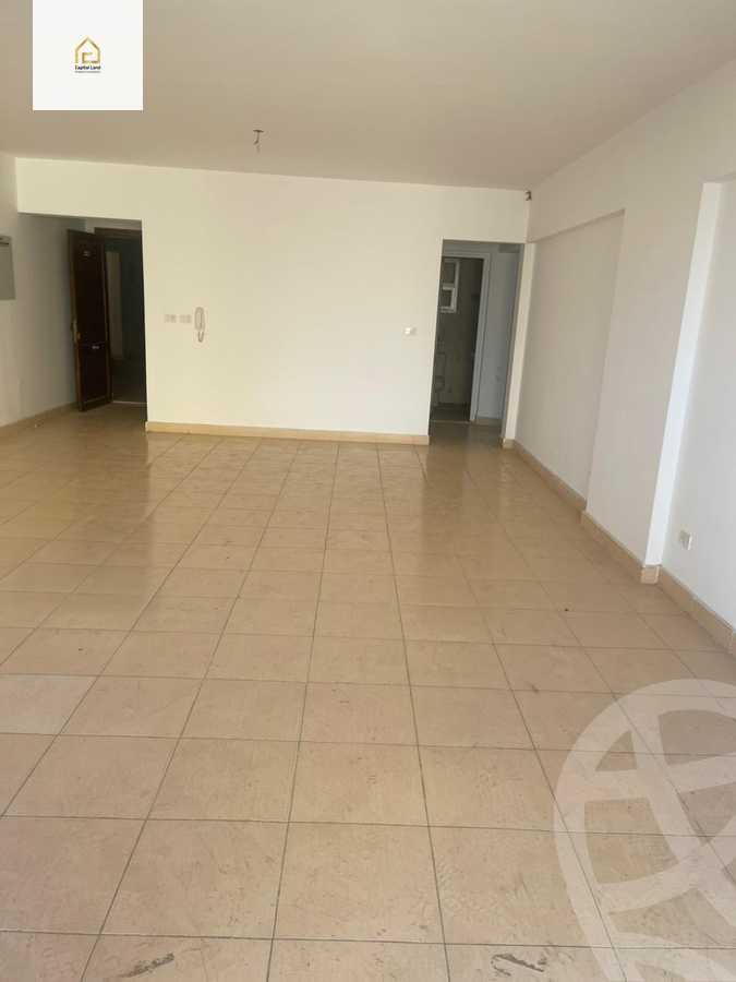 https://aqarmap.com.eg/en/listing/5882743-for-sale-cairo-new-cairo-lrhb-city-mtdd-lrhb-phase-8