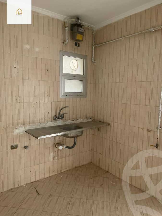 https://aqarmap.com.eg/en/listing/5882743-for-sale-cairo-new-cairo-lrhb-city-mtdd-lrhb-phase-8