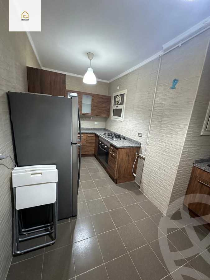 https://aqarmap.com.eg/ar/listing/5883486-for-sale-cairo-new-cairo-lrhb-city-phase-5-ibn-al-nafees-st