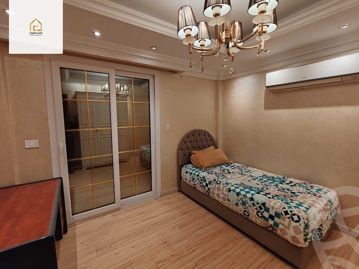 https://aqarmap.com.eg/en/listing/5886982-for-rent-cairo-new-cairo-lrhb-city-phase-4-mohammed-farid-st