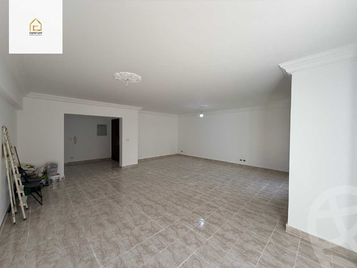 https://aqarmap.com.eg/en/listing/5894663-for-rent-cairo-new-cairo-lrhb-city-mtdd-lrhb-phase-8