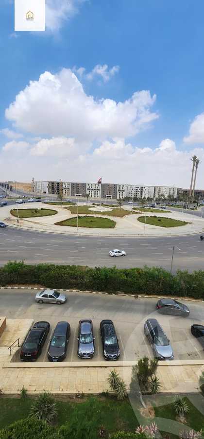 https://aqarmap.com.eg/en/listing/5895453-for-sale-cairo-new-cairo-lrhb-city-phase-4