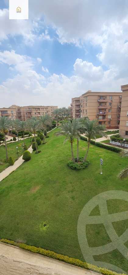 https://aqarmap.com.eg/en/listing/5895453-for-sale-cairo-new-cairo-lrhb-city-phase-4