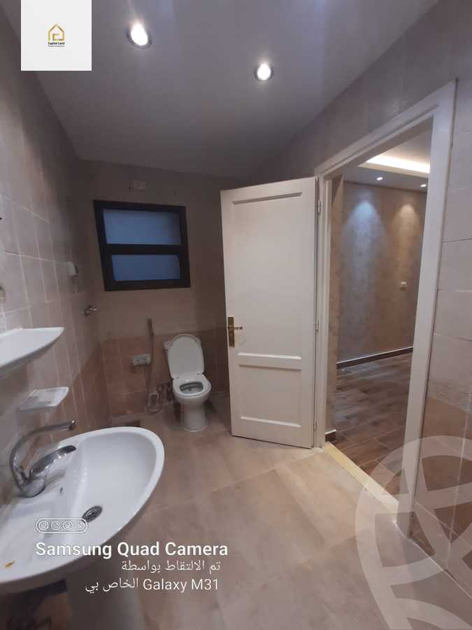 https://aqarmap.com.eg/en/listing/5900023-for-sale-cairo-new-cairo-lrhb-city-phase-5