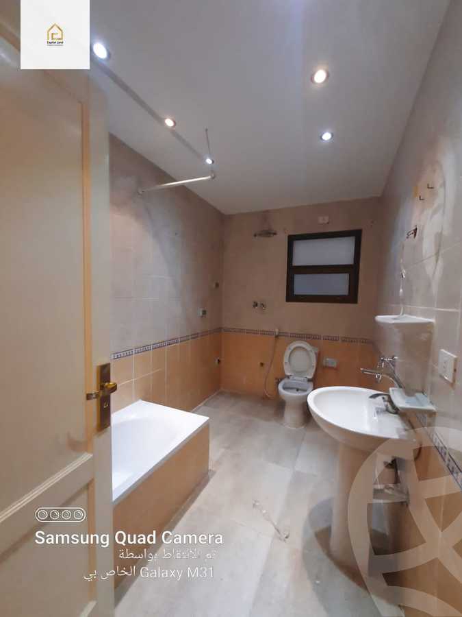 https://aqarmap.com.eg/en/listing/5900023-for-sale-cairo-new-cairo-lrhb-city-phase-5