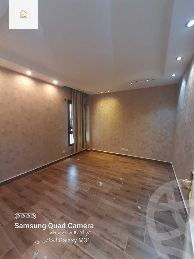 https://aqarmap.com.eg/en/listing/5900023-for-sale-cairo-new-cairo-lrhb-city-phase-5