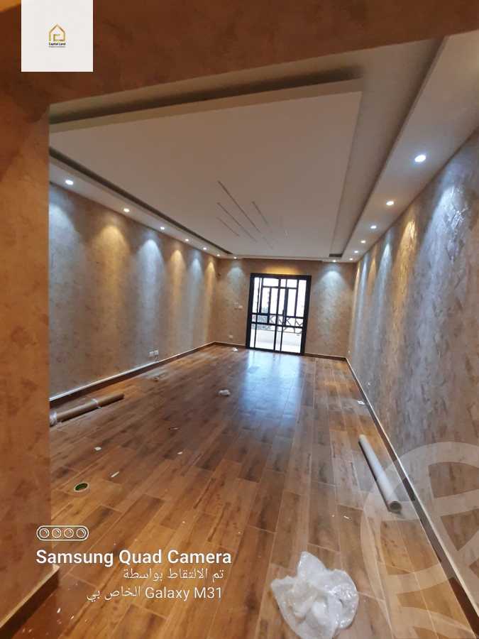 https://aqarmap.com.eg/en/listing/5900023-for-sale-cairo-new-cairo-lrhb-city-phase-5