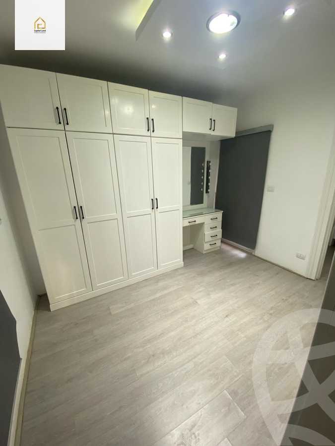 https://aqarmap.com.eg/en/listing/5908044-for-sale-cairo-new-cairo-lrhb-city-phase-3